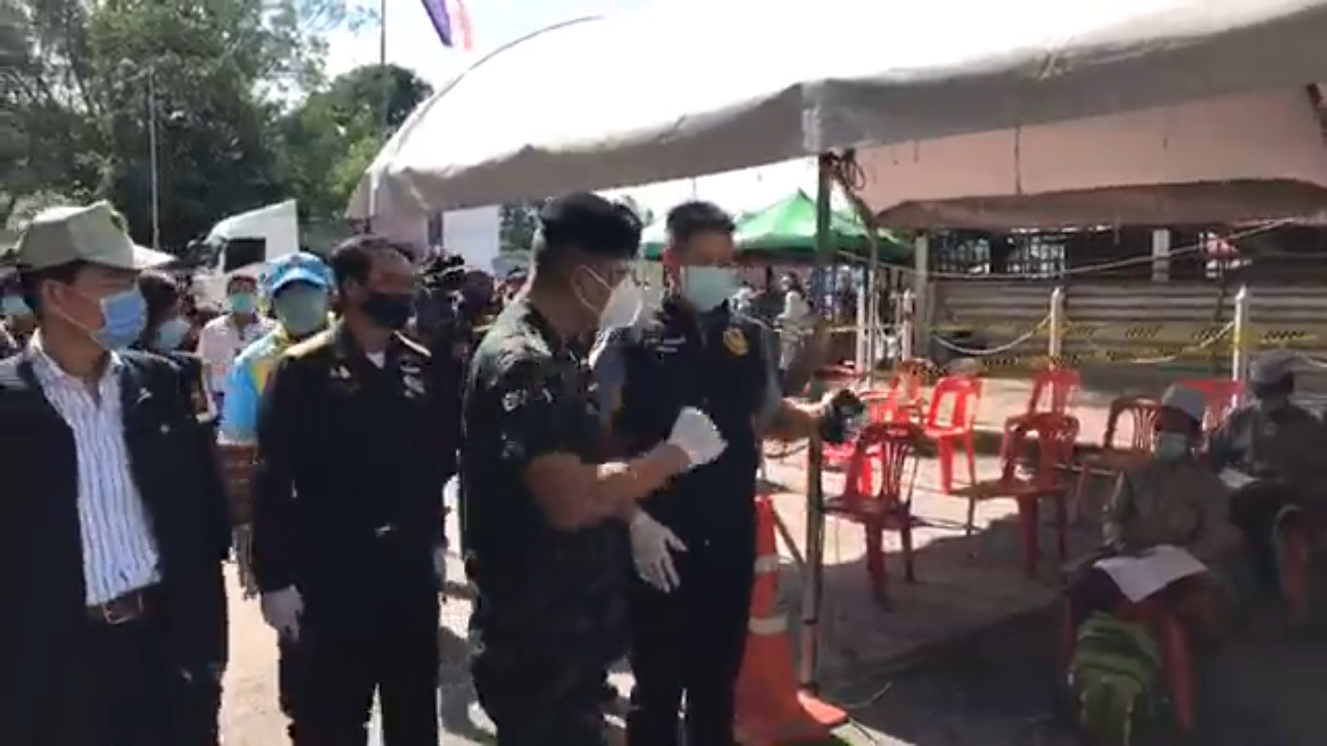 มทภ.4 ร่วมสังเกตการณ์ รับคนไทยจากมาเลเซีย