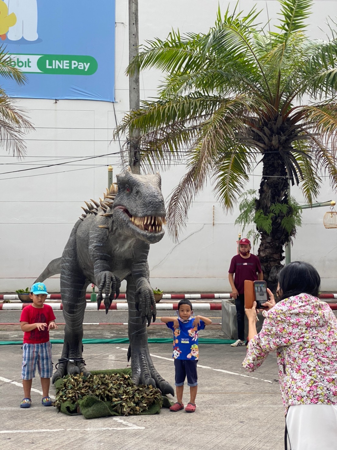 ไดโนเสาร์บุกมาเยือนหาดใหญ่ เปิดให้ชมพรุ่งนี้ 25 มิ.ย.63 ที่ห้างไดอาน่า