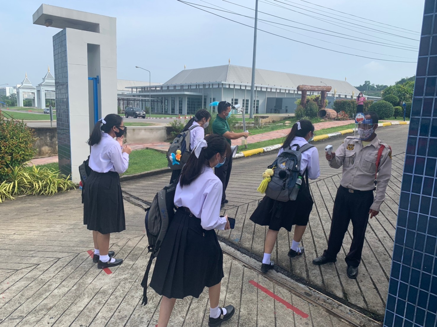 บรรยากาศเปิดเทอมวันแรก โรงเรียนในพื้นที่หาดใหญ่ จ.สงขลา ภายใต้สถานการณ์โควิด-19 3 มอ.ว