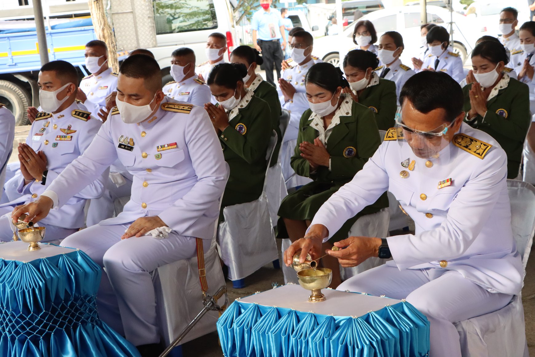 ร่วมพิธีลงนามถวายพระพรและถวายความเคารพพระฉายาลักษณ์สมเด็จพระนางเจ้าสิริกิติ์ พระบรมราชินีนาถ พระบรมราชชนนีพันปีหลวง เนื่องในโอกาสวันเฉลิมพระชนมพรรษา พ.ศ. 2563 ณ ห้องประชุมจังหวัดสงขลา