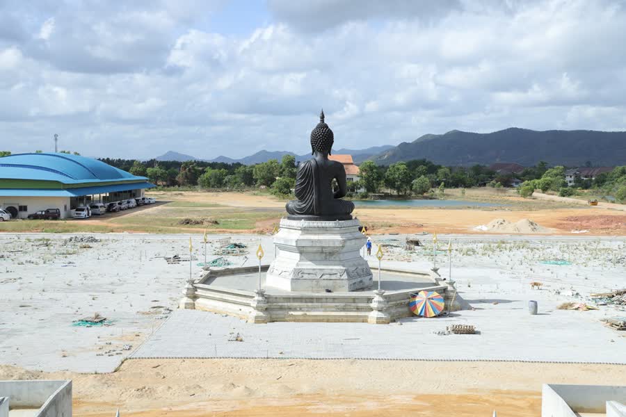 โครงการก่อสร้างพุทธมณฑลศูนย์กลางของพระพุทธศาสนาจ.สงขลา สร้างเสร็จหรือไม่ทำไมถูกทิ้งร้าง..?