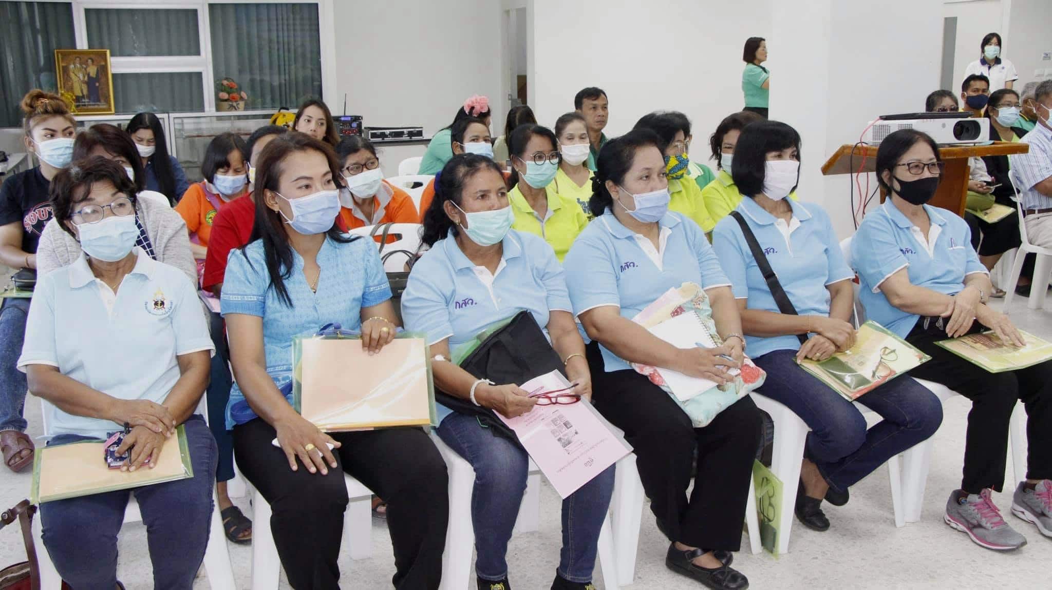 เทศบาลเขารูปช้าง สงขลา ผลักดันใช้ "KRC Care ครอบครัวเขารูปช้างเราดูแล"