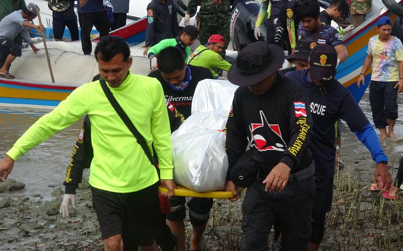 ยุติการค้นหาลูกเรือประมงไทยแล้ว หลังพบศพแถวรอยต่อน่านน้ำไทย-มาเลฯ หลังค้นหามานาน 3 วัน