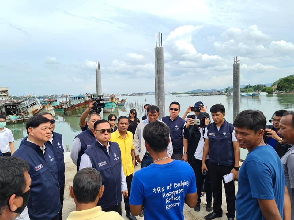 ชาวบ้านกว่า 200 คน ร่วมประชุมแก้ไขปัญหาทะเลสาบสงขลา ผลกระทบปัญหาน้ำเสียและความตื้นเขินทะเลสาบสงขลา