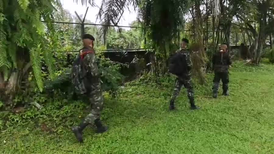  รั้วชายแดนสะเดา-สงขลา จนท.ทหารและตชด.ออกลาดตระเวนคุมเข้มชายแดนไทยมาเลเซีย หลังตำรวจมาเลเซียปะทะกับกองทัพมด