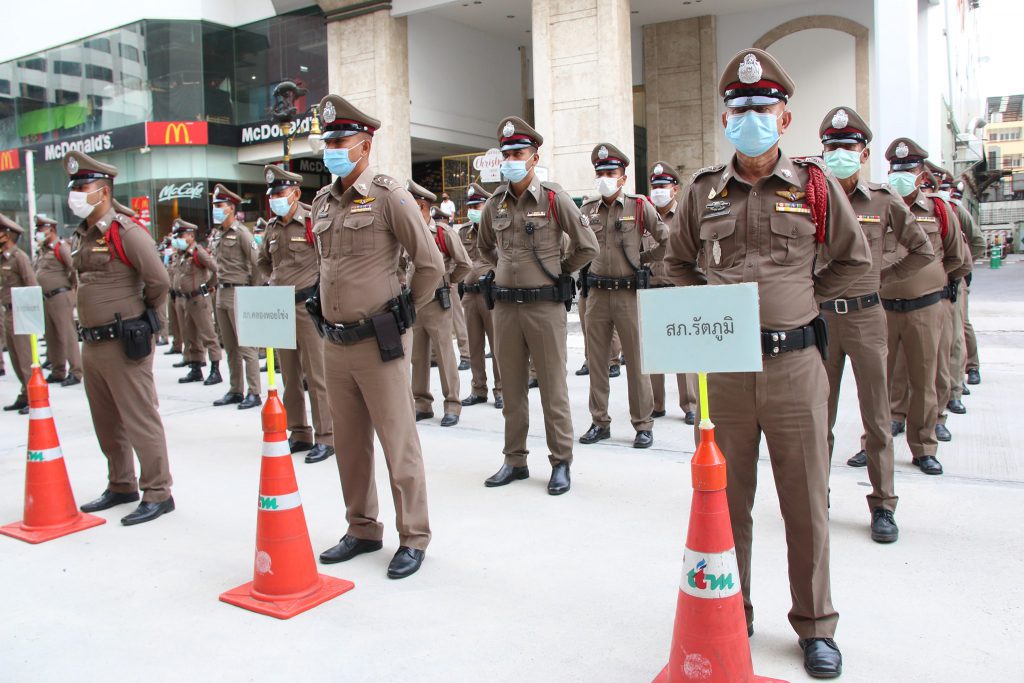 ตำรวจภูธรสงขลา ปล่อยแถวระดมกวาดล้างอาชญากรรมช่วงเทศกาลปีใหม่ 2564 เข้มงวดในการระวังป้องกันเมืองในพื้นที่จุดเสี่ยง 2 132431673 3446739118757092 4896955134362384822 o HATYAITODAY