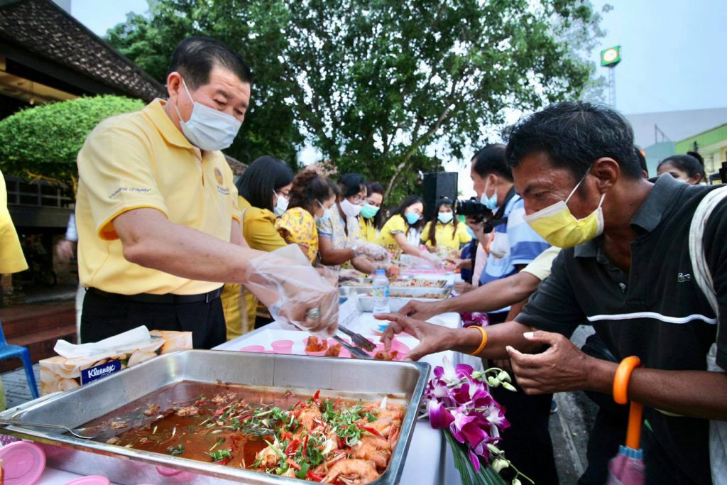 สงขลา ปลอดภัย สด สะอาด มั่นใจ 100%” สร้างความเชื่อมั่นการบริโภคอาหารทะเล ปลอดโควิด-19 จังหวัดสงขลา