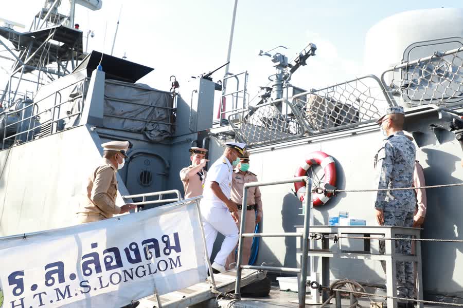 จังหวัดสงขลา บุกจับกุมเรือประมงเวียดนามเข้ามาทำการประมงผิดกฎหมายในน่านน้ำไทย 2 ลำ ลูกเรือกว่า 24 คน