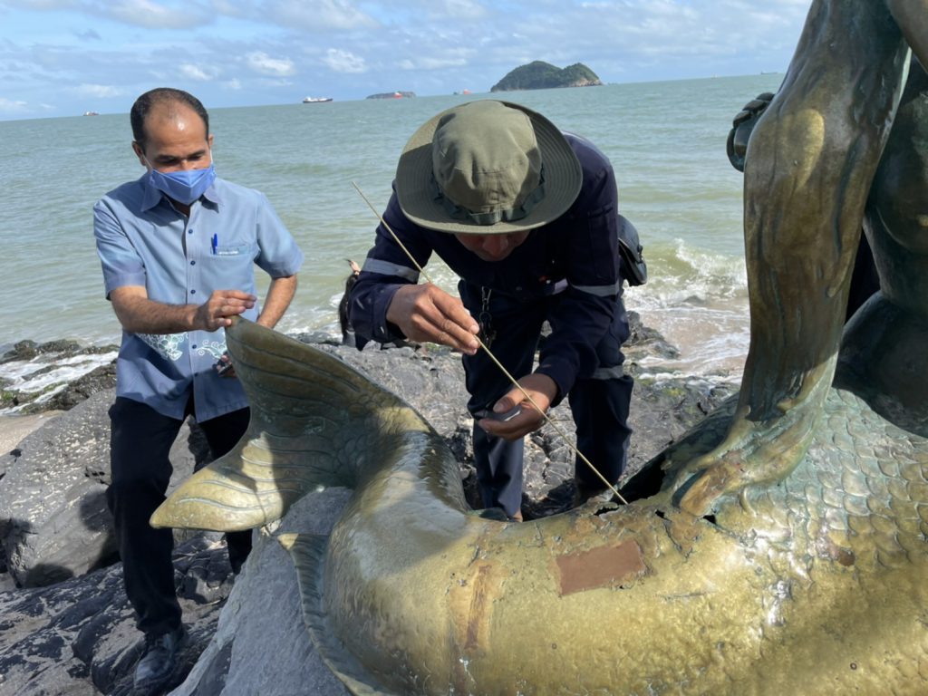 ทรุดโทรม! เงือกสมิหลาสงขลาชำรุด เทศบาลสงขลาพร้อมเอกชน เข้าซ่อมแซมเร่งด่วน