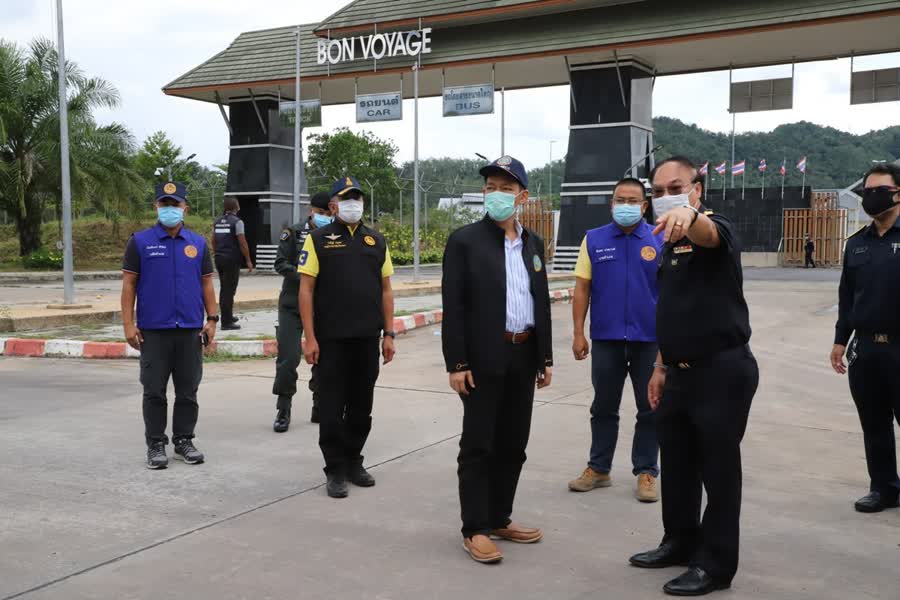 ผู้ว่าฯ สงขลา ลงพื้นที่อ. สะบ้าย้อย คุมเข้มการสกัดการลักลอบเข้าเมืองตามแนวชายแดน 4 E97aadb1c23eff9fca1ef49245e05b8f Small