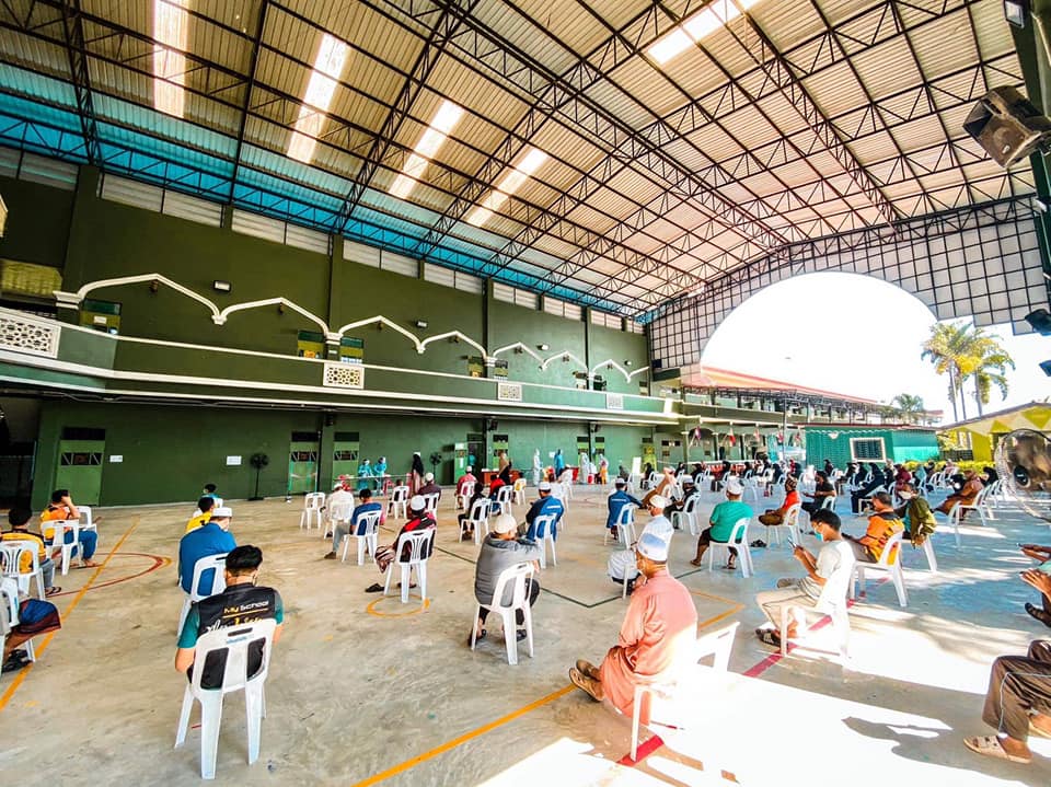 วิกฤตรพ.จะนะเตียงผู้ป่วยโควิด-19 ล้น โรงเรียนรุ่งโรจน์วิทยาเตรียมทำรพ.สนาม 2 201138767 1006206143251513 6559220304934867722 N
