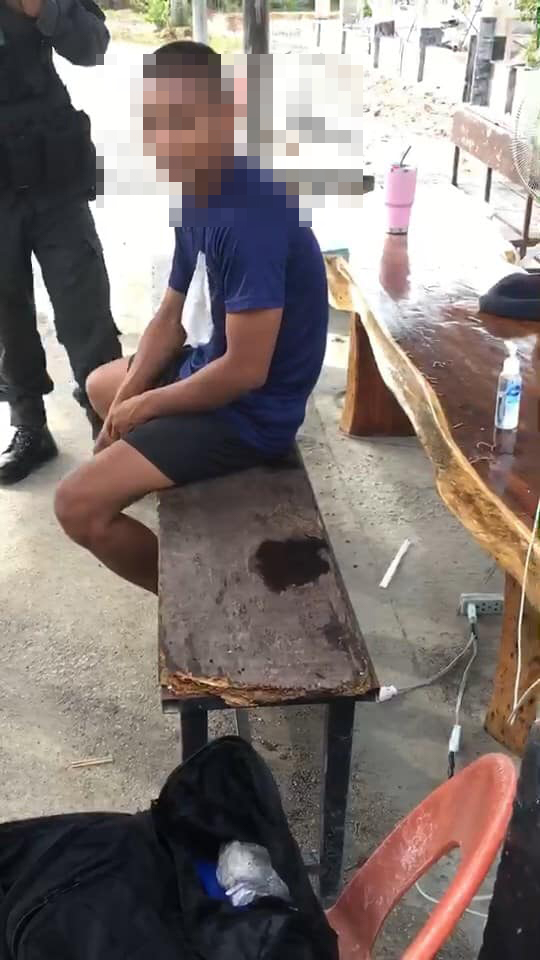 สงขลา ตำรวจยศสิบเอกโดนจับคาด่านควนมีด ซุกยาบ้าในรถผิด 3 ข้อหา เสนอต้นสังกัดลงโทษทางวินัย 2 217041269 4757556270925933 8334787429147235092 N