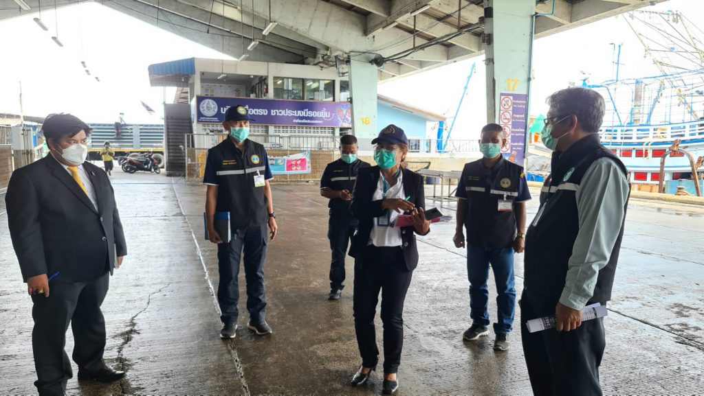 จ.สงขลา ยกมาตรการตรวจคัดกรองเชิงรุกแรงงานประมง ท่าเทียบเรือประมงสงขลา 2 (ท่าสะอ้าน) 1 231079822 550936856323759 5688274610534877743 N