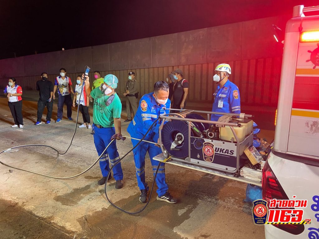 สงขลา เกิดเหตุรถบรรทุก 6 ล้อชนเสาไฟฟ้า บาดเจ็บสาหัส 1 ราย บริเวณห้าแยกน้ำกระจาย 5 240878851 4590770897621338 9214252970922749365 N
