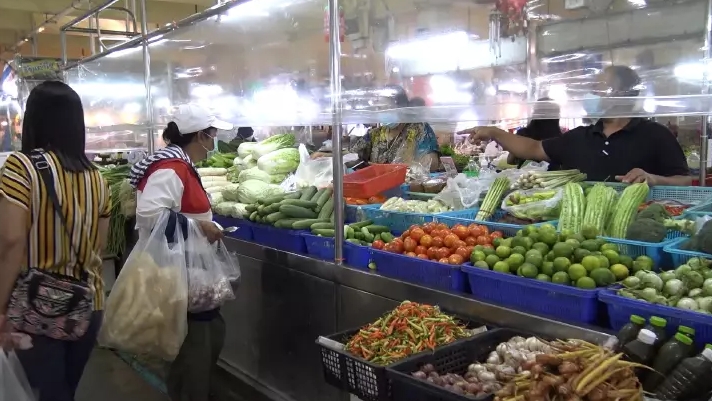 สงขลา ราคาผักในตลาดเริ่มปรับราคาสูงขึ้นหลังแหล่งปลูกผักภาคกลางน้ำท่วม 3 1633226594746