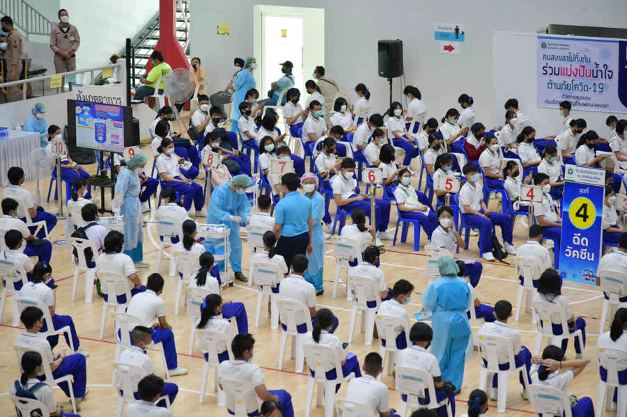 จังหวัดสงขลา เชิญชวนเด็กอายุ 12 ปีขึ้นไป รับการฉีดวัคซีนไฟเซอร์ เตรียมความพร้อมก่อนเปิดเทอม 1 Bd3934447d6fb44d9baae8505099751d Small