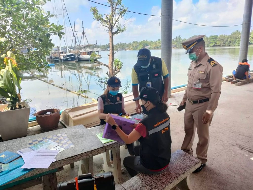 สงขลา คุมเข้มเรือประมงป้องกันการลักลอบขนสินค้าผิดกฎหมายตามน่านน้ำไทย 2 272680695 651050486312395 3629714448742533044 N