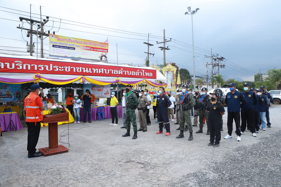 รองผู้ว่าฯ สงขลา ลงพื้นที่เยี่ยมจุดตรวจ ให้กำลังใจเจ้าหน้าที่ในช่วงเทศกาลสงกรานต์ 2565 1 A31006b2c81860c4184caa7792d6e751 Small
