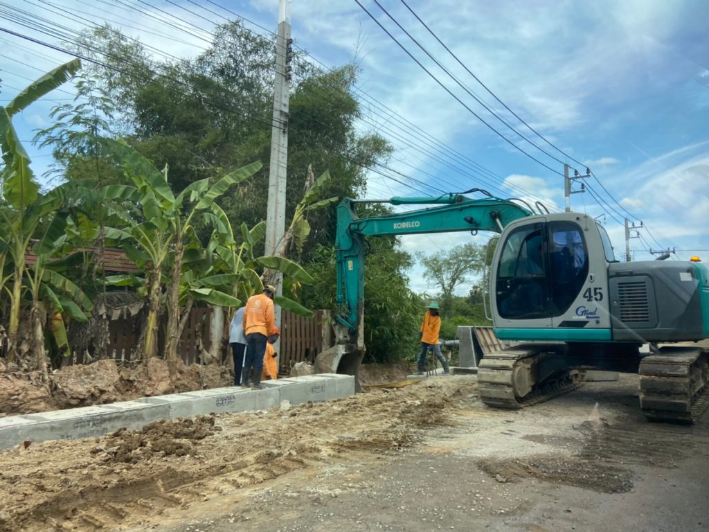 สงขลา บ้านนาหลา-ท่าข้ามก่อสร้างถนนเพื่อความสะดวกสบายในการสัญจรของพี่น้องประชาชน 7 Line Album ทำถนนท่าข้าม ๒๒๐๖๐๑